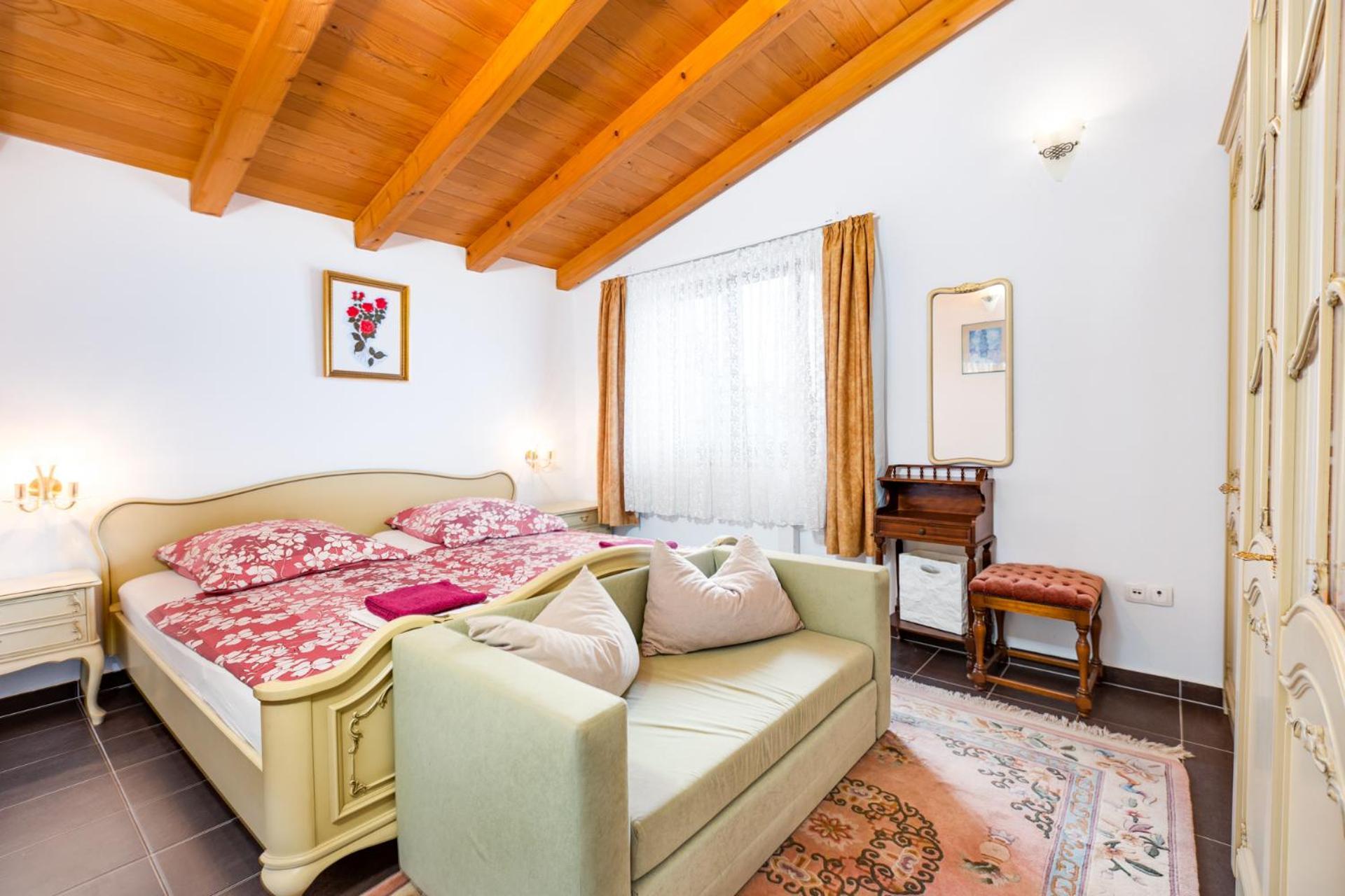 Vb Jelcic Krk Apartment Krk Town Exterior photo